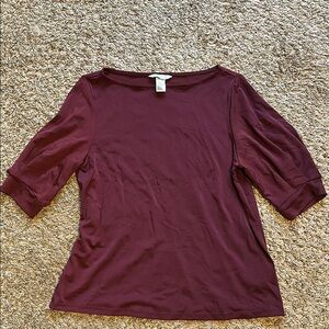 Women's Burgundy Top